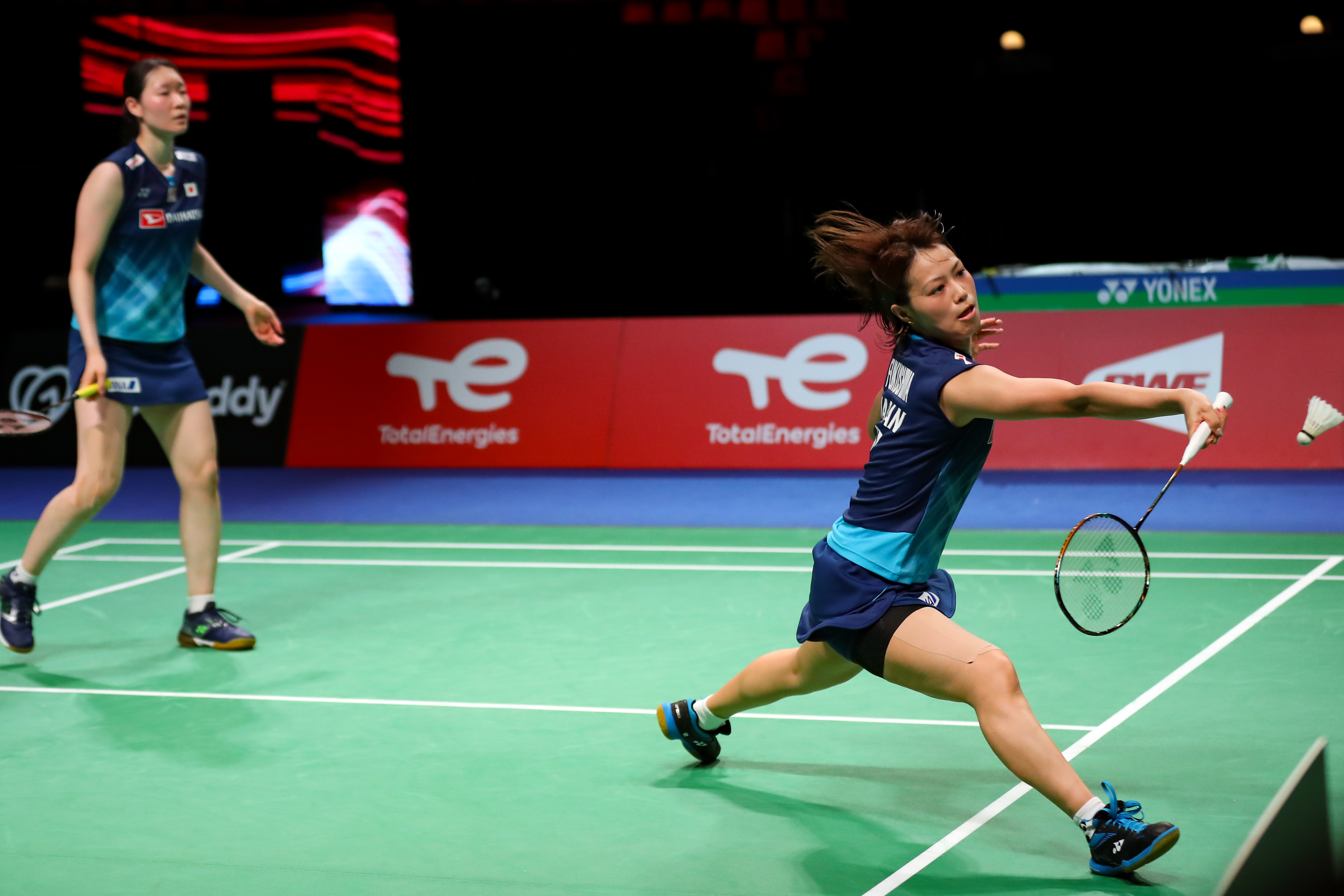 前仍在谈判 前仍在谈判