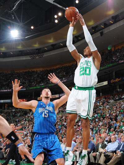 满波动的年 满波动的年