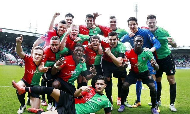 我们期待看 我们期待看